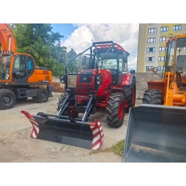 МУЛ-2022 с отвалом — вид спереди слева