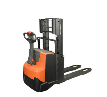 Электрический штабелер Toyota SWE200D (Исполнение для рыбной промышленности)