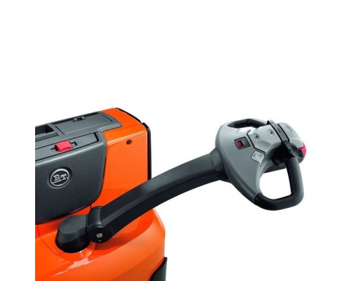 Электрическая тележка Toyota LWE250, 2.5 т (холодильное исполнение)